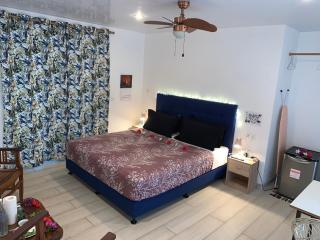 "A Tomo Mai Homestay" Airport, Free WiFi, Breakfast optional - Faaa - 7