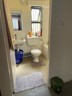 3 bedroom near AIRPORT - Nairobi - 3