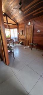 Casa de Madeira no Centro - Miguel Pereira - 6