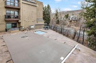 Chic 2bed 2bath Modern Mountain Condo On Bus Line - 0