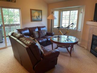 Edwards Mountain Chic On River Pool and Hot Tubs - 9