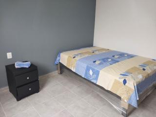 Family Cutting House - 8