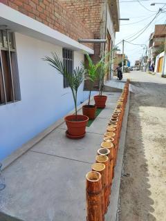 GoodWaves Surf Hostel - 1