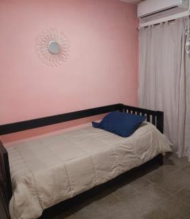 Casa entera con quincho Village - 2