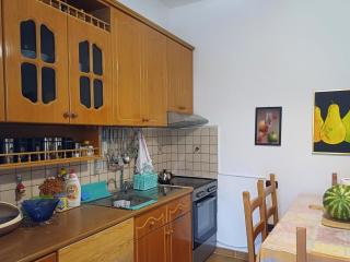 Guest room near historical center - Vlorë - 6