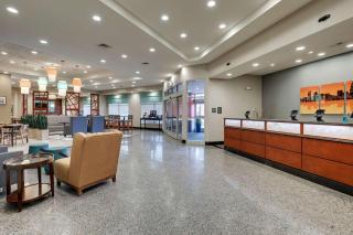 Drury Inn & Suites Charlotte Arrowood - Charlotte - 2