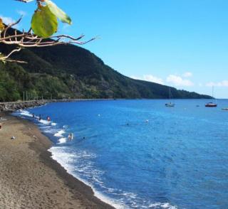 Logement vue mer et montagne - Basse-Terre - 3