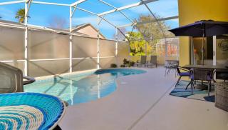 Family Home w/ Private Pool Pet Friendly, Minutes to Disney - 3