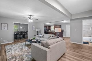 Private 3BDR Oasis Excellent for groups! - Decatur - 4