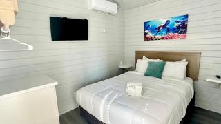 1 Block to Beach -Brand New Modern Tiny Home - Bolivar Peninsula - 7