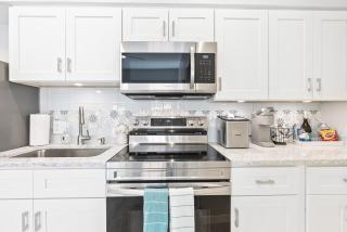 Siesta Key Village, Heated Pool, Beach Access 4 min Walk, 1bdr - 1