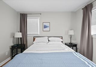 Sleek 3 BR home with self check in Private! - 1