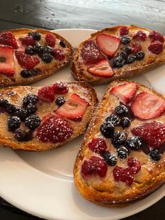 Cottage by the Lake, Hudson Valley/ love pets - 3