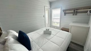 Steps to The Beach -Family Friendly -Sleeps 6 - Bolivar Peninsula - 6