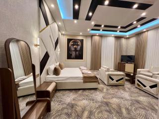 Royal Mansion Hotel - Bakoe - 0