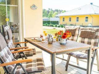 holiday apartment with 2 bedrooms - Ostseebad Karlshagen - 8