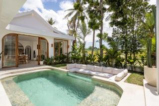 Luxurious 2BR Pool Villa, Scenic Rice Field Views - Lumora Villa Seseh - - 4