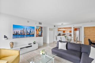 Stunning 3Bedroom 34th Floor Brickell Free Parking - Miami - 0