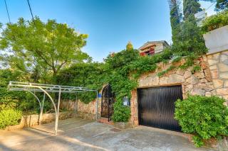 Seaside family friendly house with a swimming pool Jelsa, Hvar - 23760 - Jelsa (Gelsa) - 2