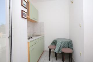 Family friendly seaside apartments Podstrana, Split - 23954 - 4