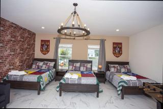 Epic Dream Home with Spa Game Room Themed Bedrooms 2887 Single Family - 5