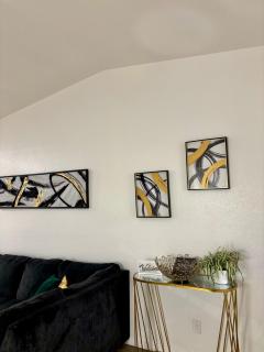 Orlando Oasis 2BR Disney Parks Fast Wi fi Pool Gym Free Parking Workspace Free cable near Universal Studios - Orlando - 4