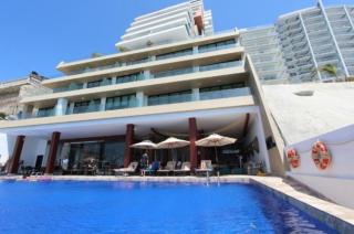 Departamento Frente al Mar en Manta Poseidon - 4