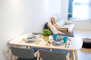 Stylish Sunway GRID Loft 5mins to Legoland - - 7
