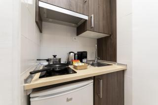 Luxury IV - Ferga Suites - 1