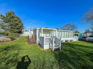 Lovely Caravan With Large Decking At Southview Holiday Park Ref 33108S - Skegness - 4