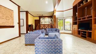 Huge 560sqm Semi-4BD Villa with Big Community Pool - Nong Prue - 1
