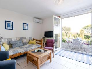Villa 3 pièces avec grand jardin, piscine collective, vue mer - FR-1-409-277 - Fleury - 7