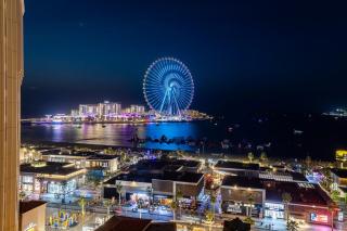 Dubai Eye & Sunset Views, direct Beach Access with Gym&Pool - 4