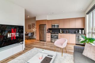 2BR Luxury Apt in Culver City, Free Parking, Pool, Gym - Los Angeles - 7