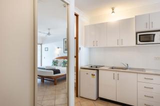 Hibiscus POOL VIEW Villa 49a - Port Douglas - 7