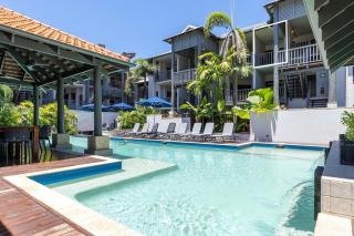 Hibiscus POOL VIEW Villa 49a - Port Douglas - 0