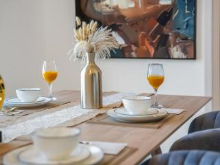 Palm & Sea View Beach Acess JBR walk Skydive clubs - 2