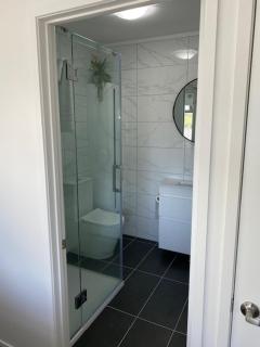 Campbells Bay Beach House - Auckland - 3
