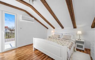 Lovely Home In Krkovic - - 5