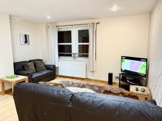 Azim and Suzi’s city centre apartment Inverness - 6