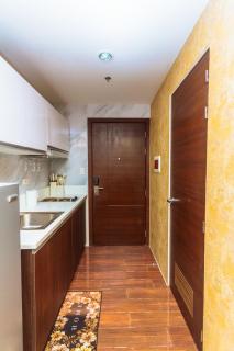 City of Dreams Luxury Makati 5637 Swim Gym Netflix Superfast Surfing - Manila - 9