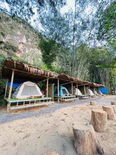 Khaosok Mysterious Restaurant and Camp ร้านลึกลับริมคลอง - Khao Sok - 0