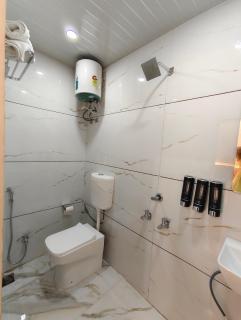 Shivaangan Hotel - Ujjain - 8