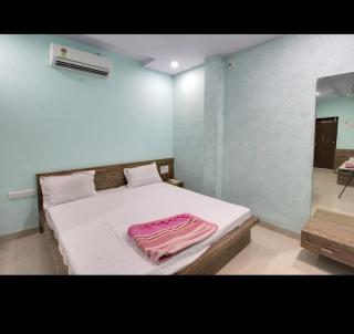 Hotel ak and Resturant - Morbi - 4