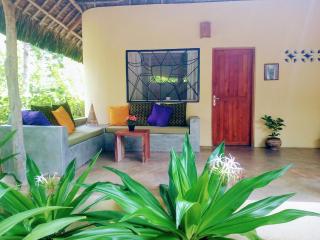 King's Beach Cottage - 7