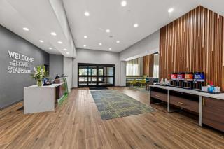 Hampton Inn & Suites Sherman - 8
