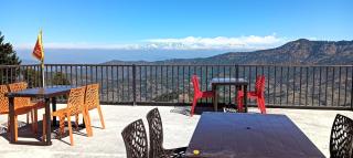 Himalyas Deck Reasturant & Home Stay - 4