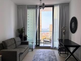 Luxury Sea View Studio in Dubai Marina - 6