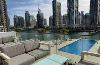 Luxury Sea View Studio in Dubai Marina - 4