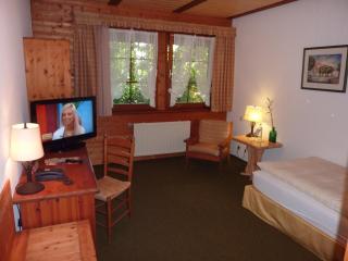 Akzent Hotel Zur Wasserburg - Hotel Garni bed & breakfast - Harpstedt - 1